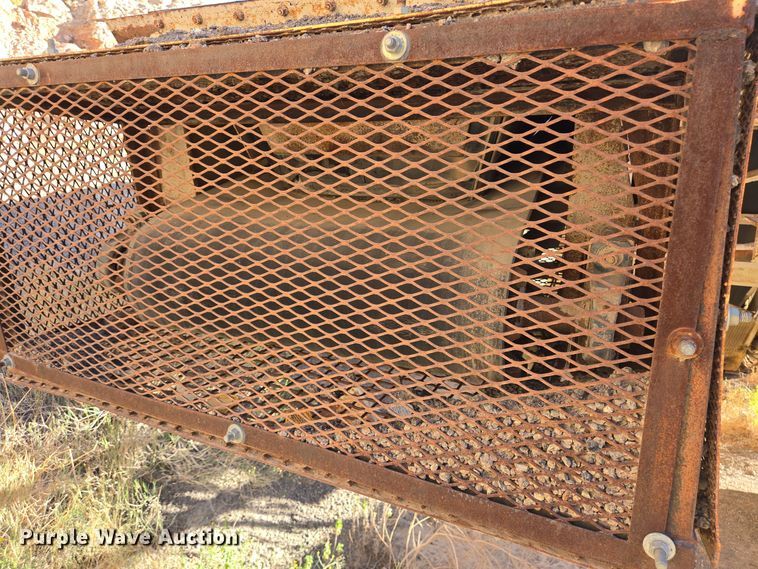 image for item DO2551 1998 Nordberg Lokotrack 1213B jaw crusher