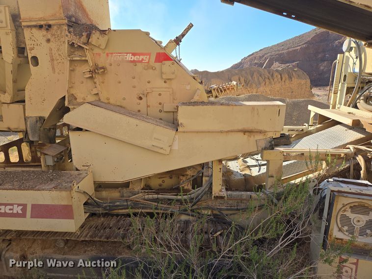 image for item DO2551 1998 Nordberg Lokotrack 1213B jaw crusher