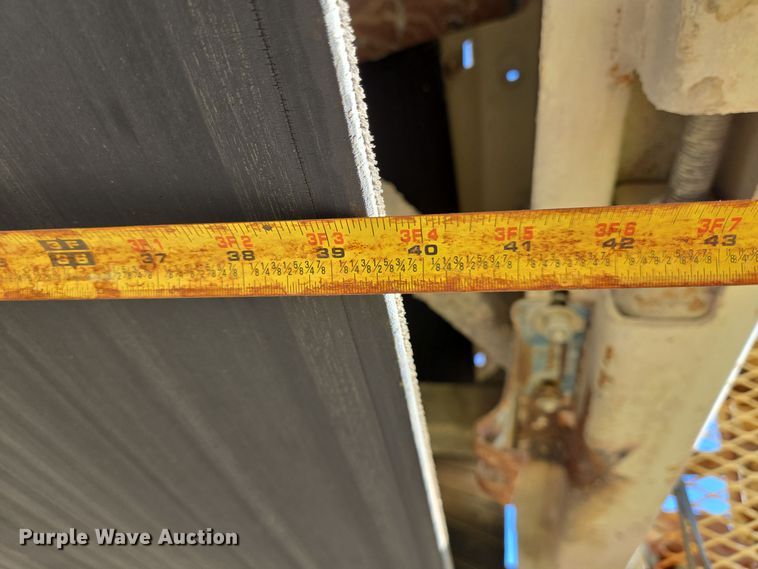 image for item DO2551 1998 Nordberg Lokotrack 1213B jaw crusher