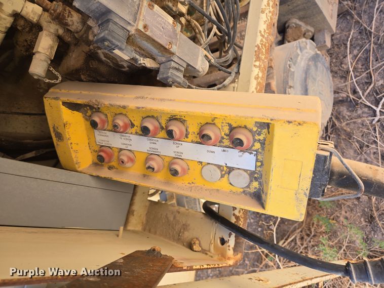 image for item DO2551 1998 Nordberg Lokotrack 1213B jaw crusher