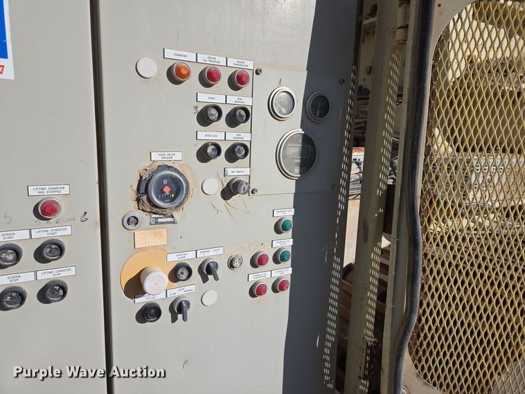 image for item DO2551 1998 Nordberg Lokotrack 1213B jaw crusher