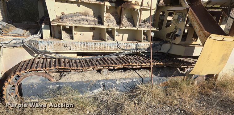 image for item DO2551 1998 Nordberg Lokotrack 1213B jaw crusher