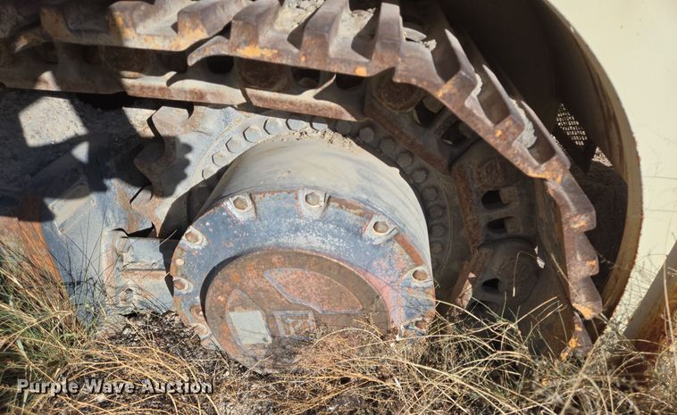 image for item DO2551 1998 Nordberg Lokotrack 1213B jaw crusher