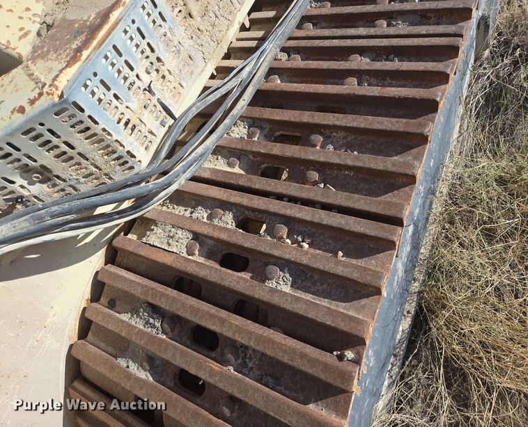 image for item DO2551 1998 Nordberg Lokotrack 1213B jaw crusher