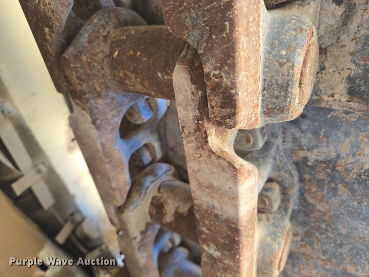 image for item DO2551 1998 Nordberg Lokotrack 1213B jaw crusher