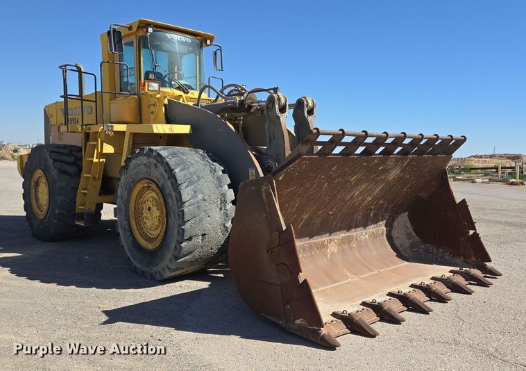 image for item DO2552 2004 Volvo L330E wheel loader
