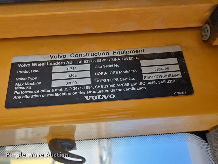 image for item DO2552 2004 Volvo L330E wheel loader