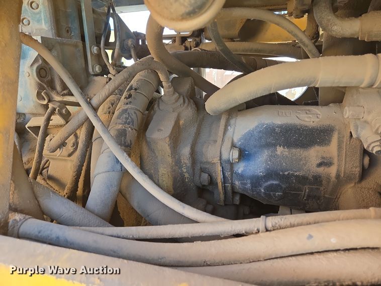 image for item DO2552 2004 Volvo L330E wheel loader