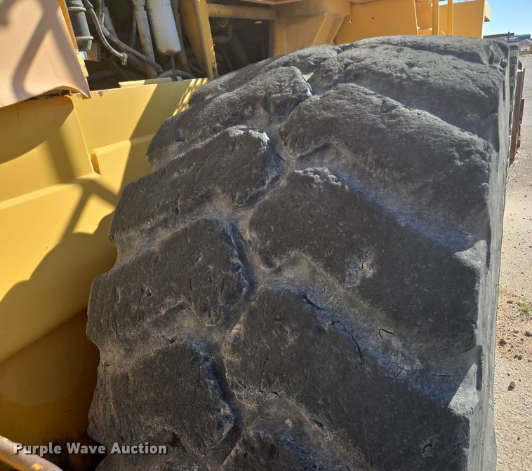 image for item DO2552 2004 Volvo L330E wheel loader