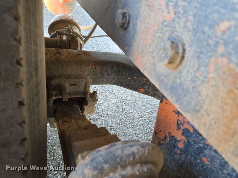 image for item DO5451 1999 Mack RD688S dump truck