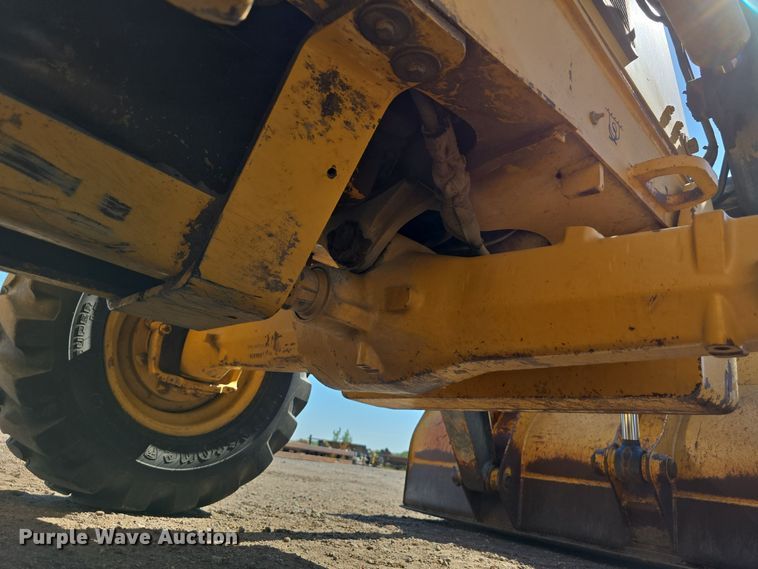 image for item DO5461 2007 John Deere 310SJ backhoe