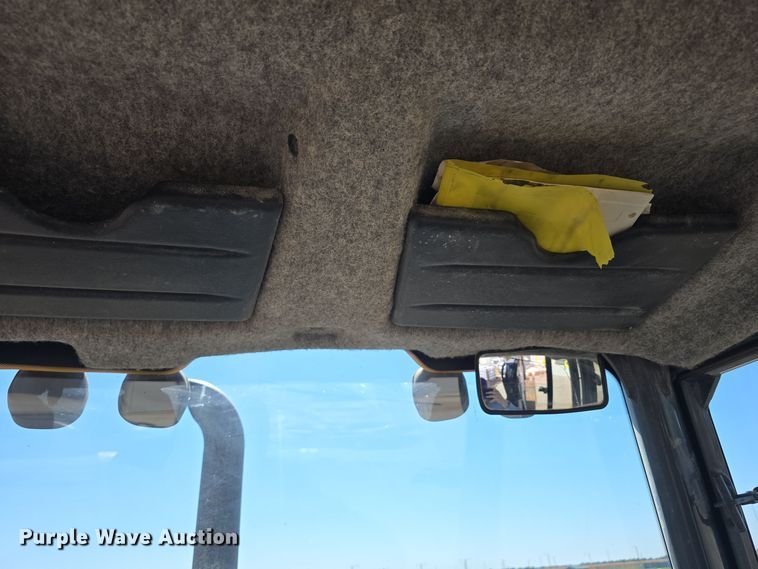 image for item DO5461 2007 John Deere 310SJ backhoe