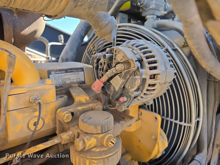 image for item DO5461 2007 John Deere 310SJ backhoe