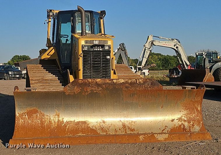 image for item DO5463 2014 Caterpillar D6N T4 LGP dozer