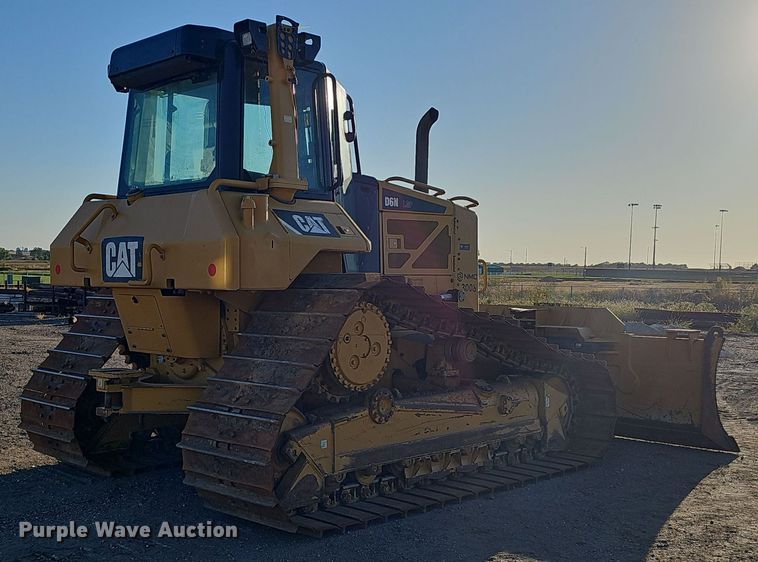 image for item DO5463 2014 Caterpillar D6N T4 LGP dozer