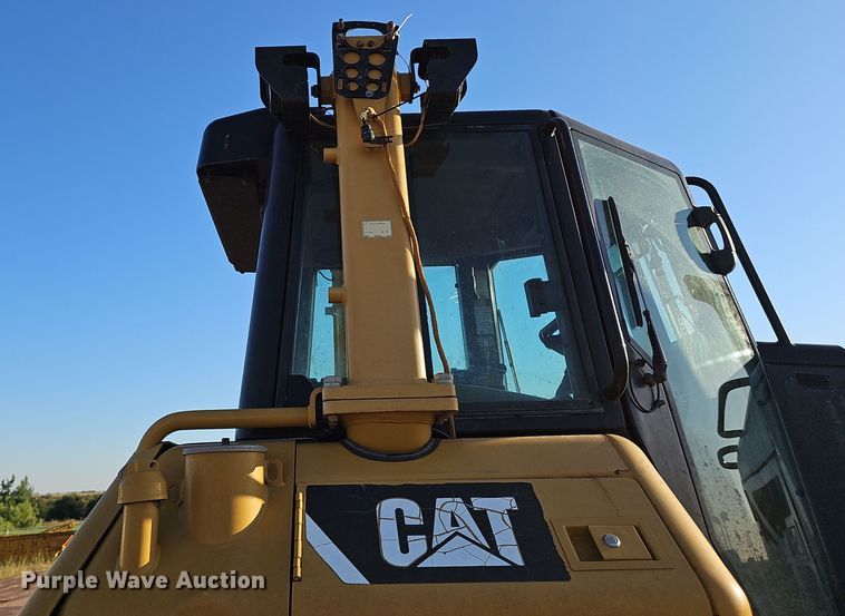 image for item DO5463 2014 Caterpillar D6N T4 LGP dozer