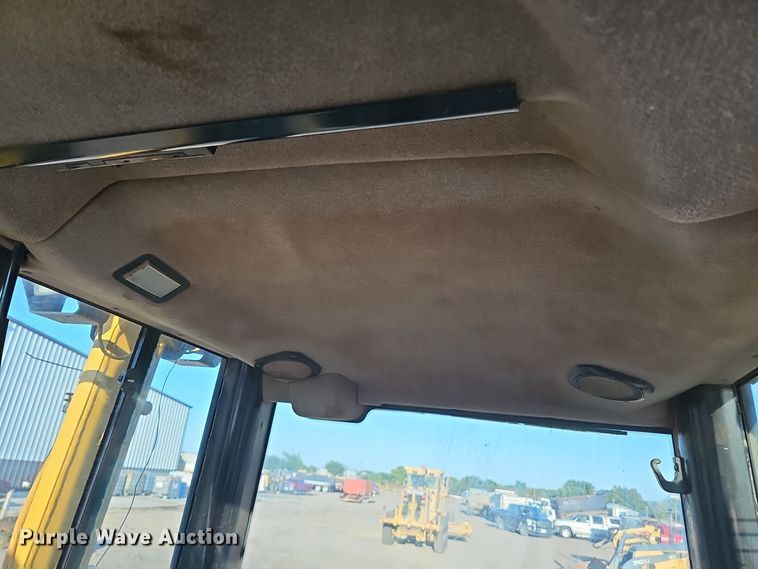 image for item DO5463 2014 Caterpillar D6N T4 LGP dozer