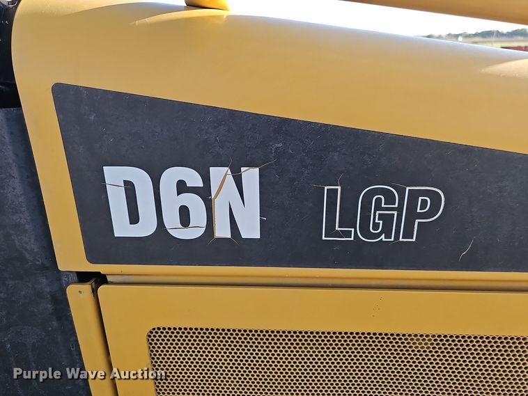 image for item DO5463 2014 Caterpillar D6N T4 LGP dozer