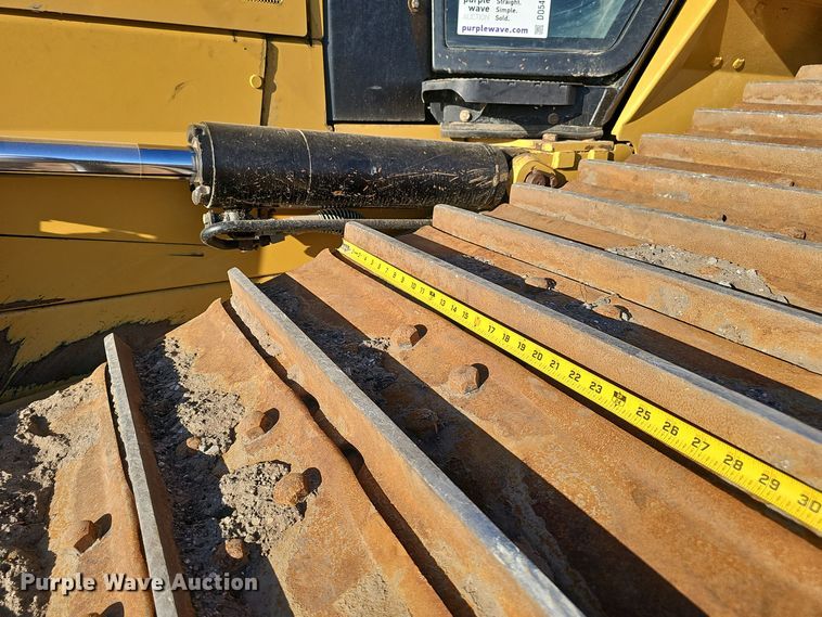 image for item DO5463 2014 Caterpillar D6N T4 LGP dozer