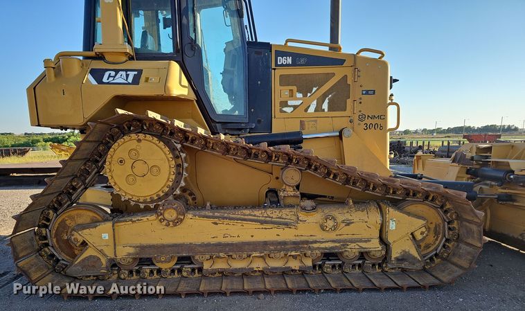 image for item DO5463 2014 Caterpillar D6N T4 LGP dozer