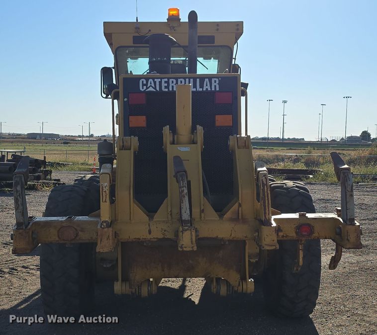 image for item DO5464 2000 Caterpillar 140 VHP motor grader