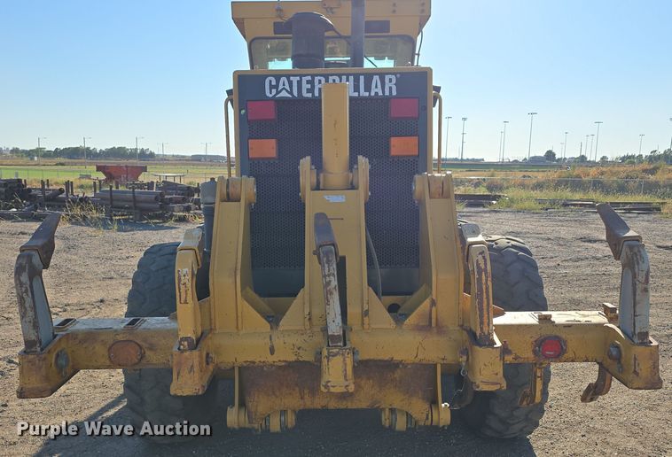 image for item DO5464 2000 Caterpillar 140 VHP motor grader