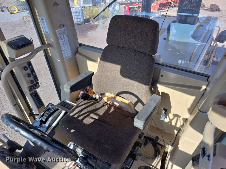 image for item DO5464 2000 Caterpillar 140 VHP motor grader