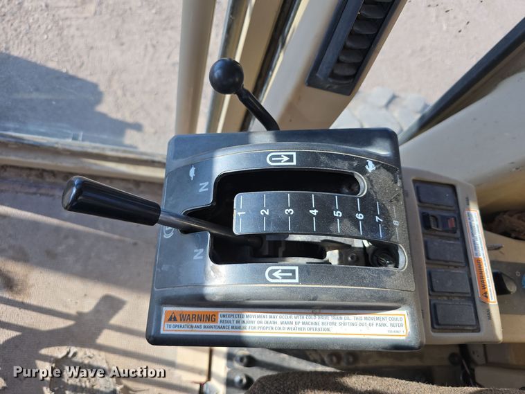 image for item DO5464 2000 Caterpillar 140 VHP motor grader