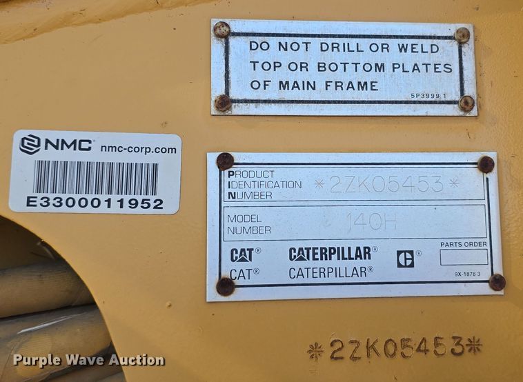 image for item DO5464 2000 Caterpillar 140 VHP motor grader