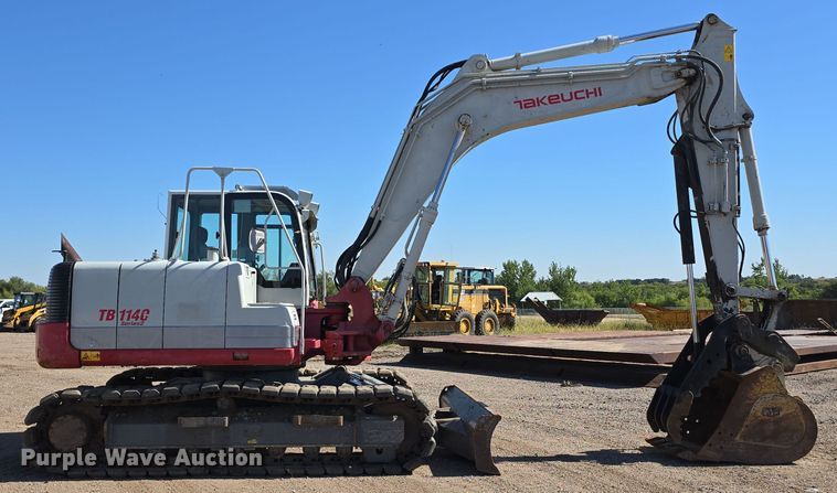 image for item DO5465 2015 Takeuchi TB1140 Series 2 mini excavator