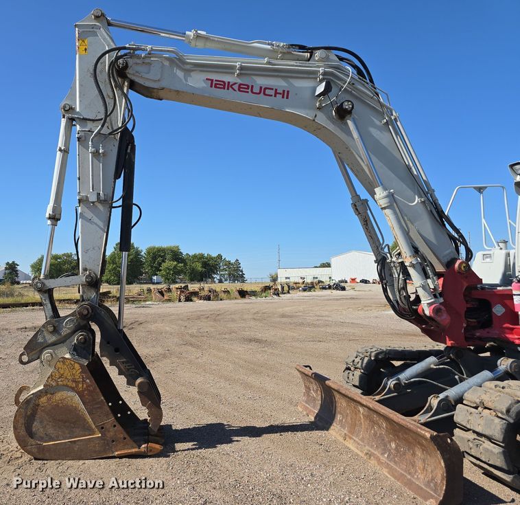 image for item DO5465 2015 Takeuchi TB1140 Series 2 mini excavator