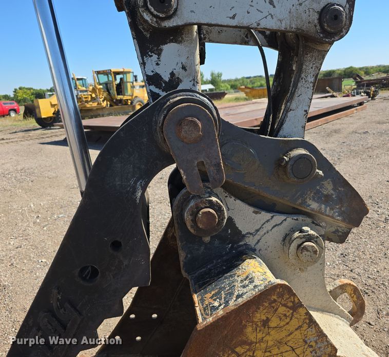 image for item DO5465 2015 Takeuchi TB1140 Series 2 mini excavator