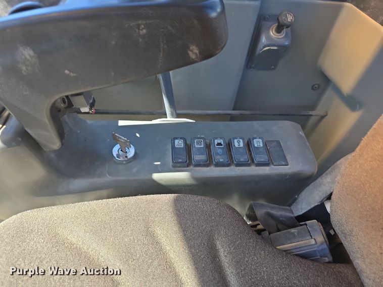 image for item DO5465 2015 Takeuchi TB1140 Series 2 mini excavator