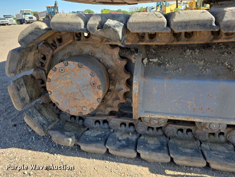 image for item DO5465 2015 Takeuchi TB1140 Series 2 mini excavator