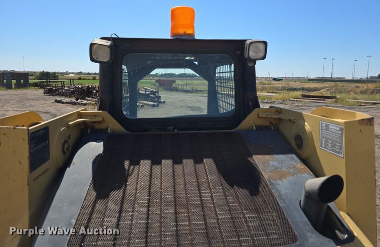 image for item DO5466 2001 Caterpillar 246 skid steer loader