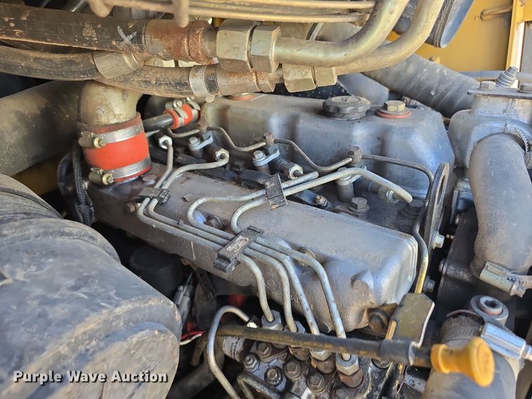 image for item DO5466 2001 Caterpillar 246 skid steer loader