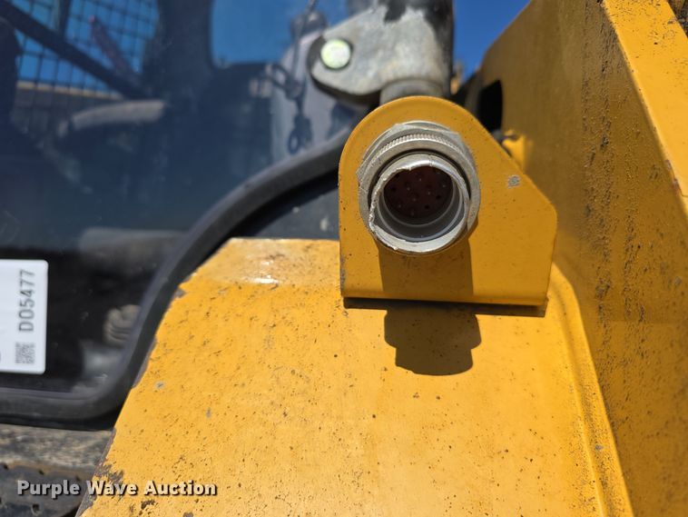 image for item DO5477 2015 Caterpillar 259D tracked skid steer loader