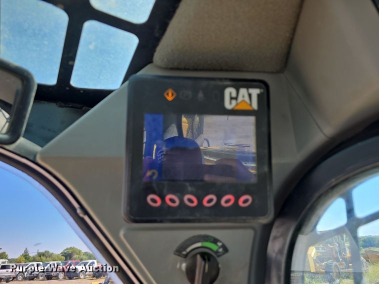 image for item DO5477 2015 Caterpillar 259D tracked skid steer loader