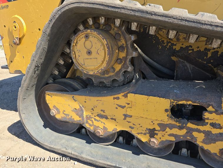 image for item DO5477 2015 Caterpillar 259D tracked skid steer loader