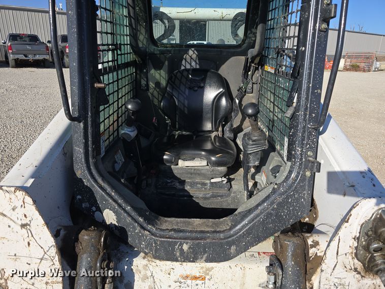 image for item DO5529 2016 Bobcat S750 skid steer loader