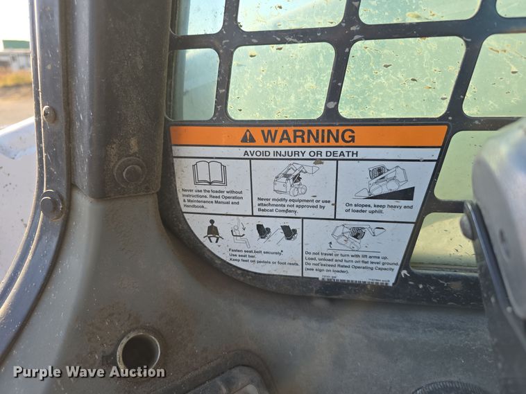 image for item DO5529 2016 Bobcat S750 skid steer loader