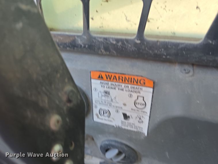 image for item DO5529 2016 Bobcat S750 skid steer loader