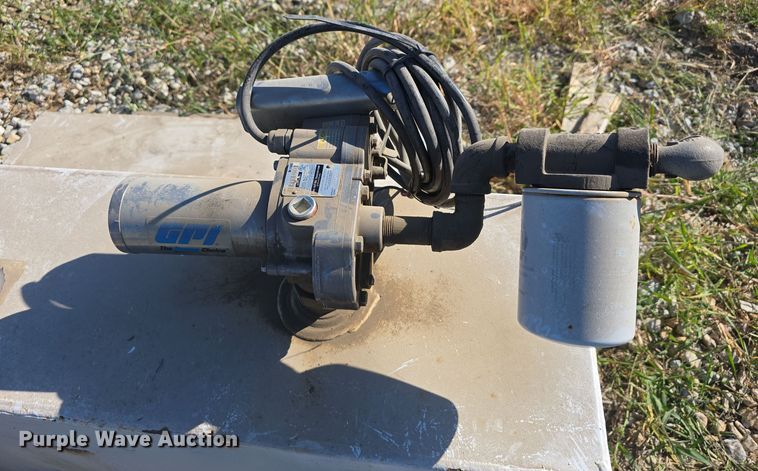 image for item DO5530 (2) auxiliary fuel tanks