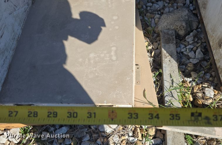 image for item DO5530 (2) auxiliary fuel tanks