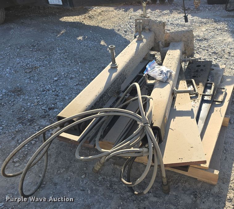 image for item DO5532 Dutchmaster Nurseries 480 1 skid steer tree spade