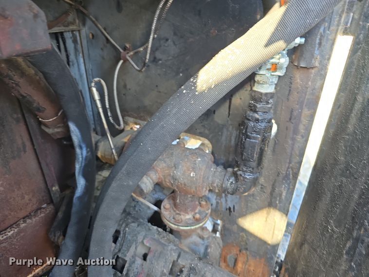 image for item DO5533 CimLine 110 melter applicator