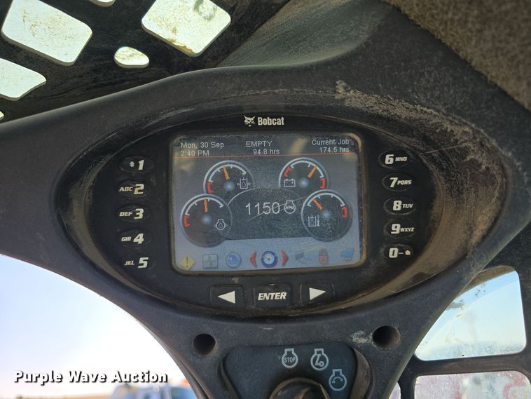 image for item DO5534 2015 Bobcat T650 tracked skid steer loader