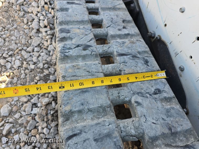 image for item DO5534 2015 Bobcat T650 tracked skid steer loader