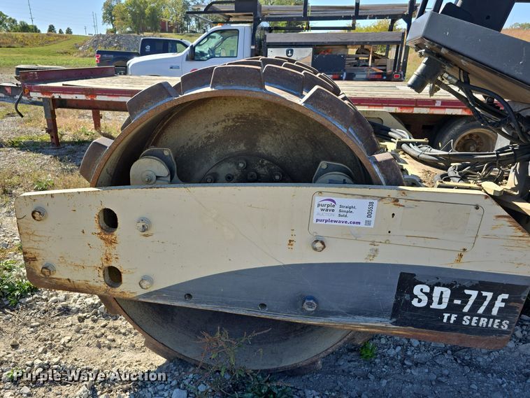image for item DO5538 2006 Ingersoll Rand SD77F Series TF single drum vibratory roller