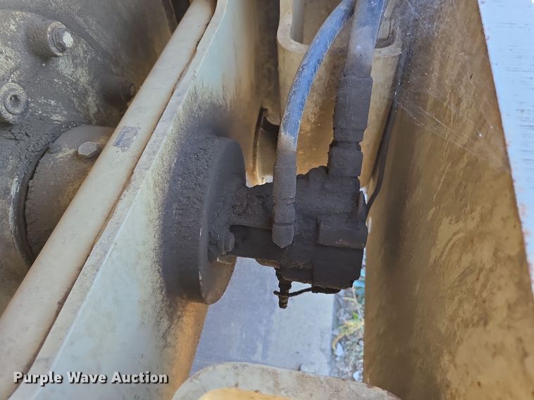 image for item DO5538 2006 Ingersoll Rand SD77F Series TF single drum vibratory roller